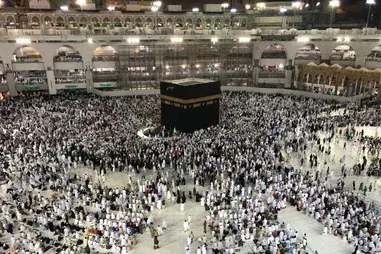 3 Star 14 Nights September Umrah Package